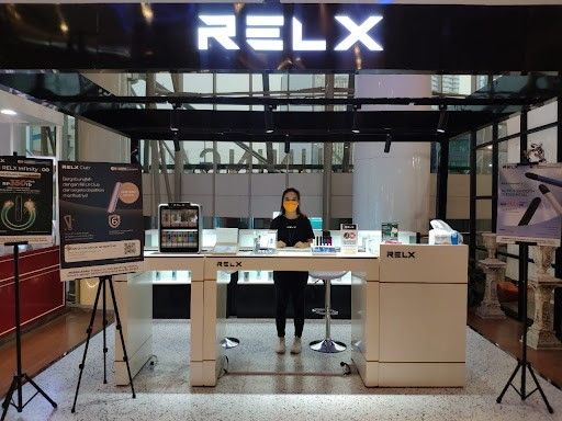 Cerita Manis dari Dua Pemilik Toko Relx